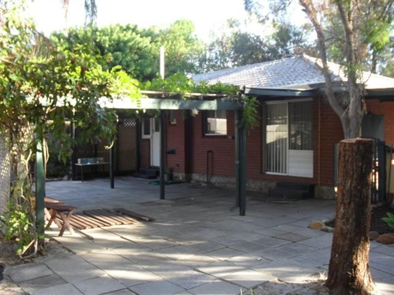 32 Lofties Street, Forrestdale WA 6112