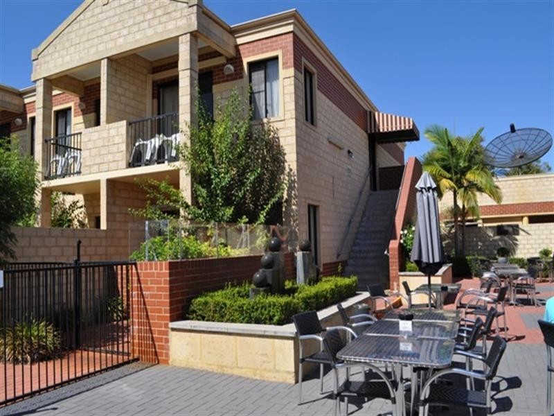 U48/47 Hardy Road, Belmont WA 6104