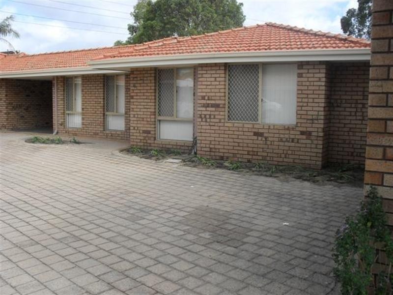 6/13 Chich Place, Cannington WA 6107