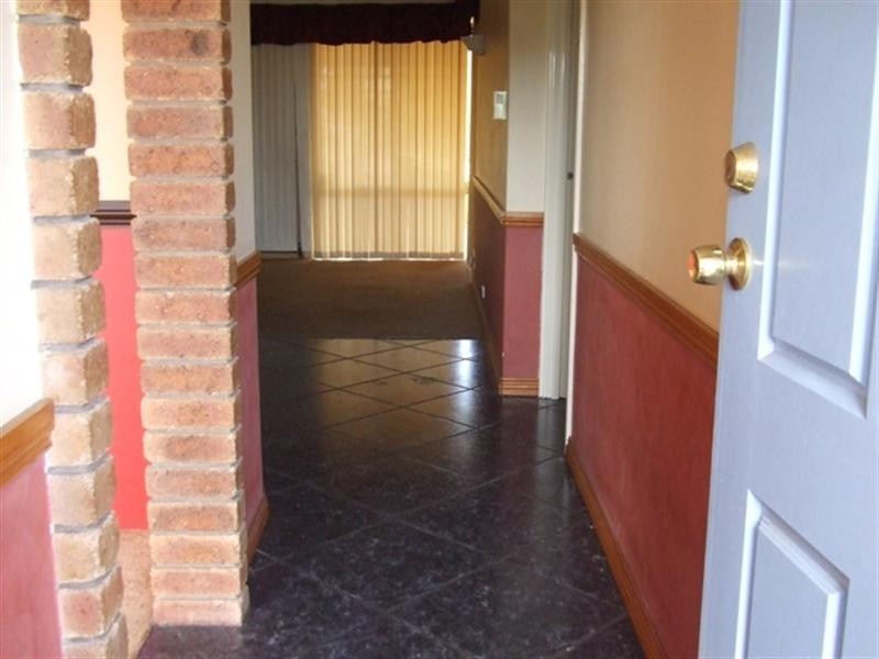 64 Murchison Way, Gosnells WA 6110