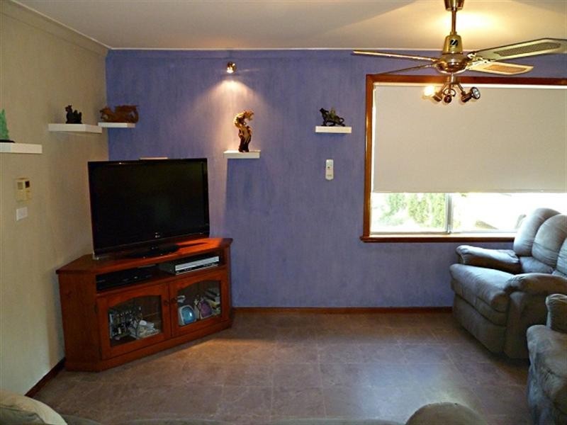 64 Weston Street, Maddington WA 6109