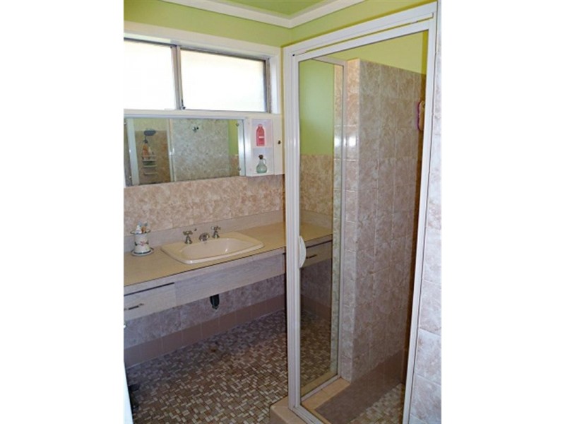 64 Weston Street, Maddington WA 6109