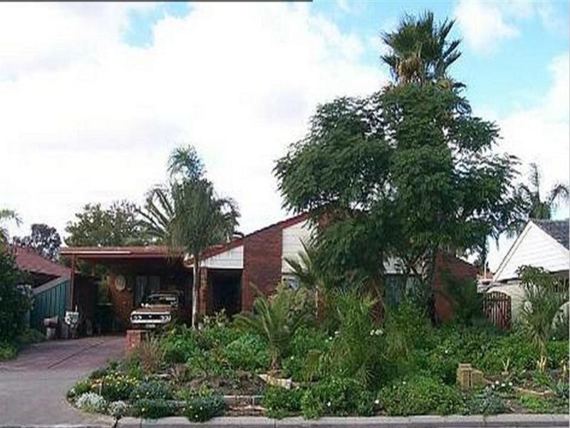 30 Narcissus Avenue, Parkwood WA 6147