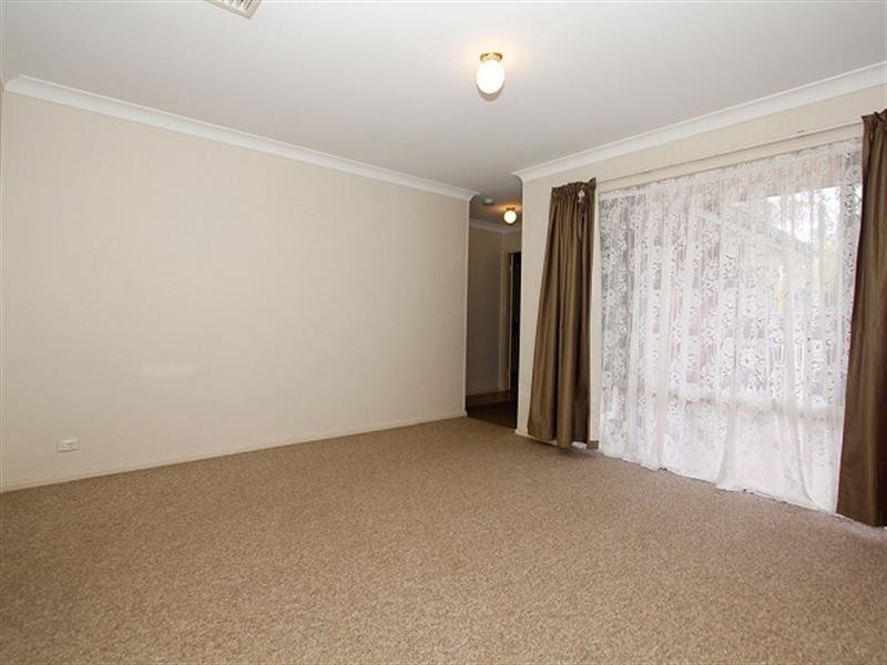 6B Brumby Place, Armadale WA 6112