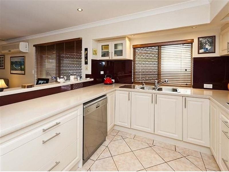 12 Meadow Mews, Parkwood WA 6147