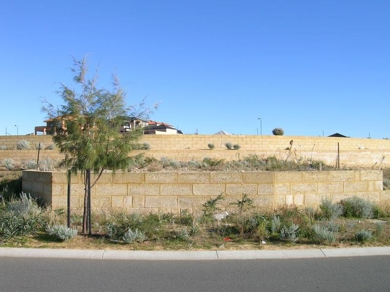 24 Paperbark Way, Wannanup WA 6210
