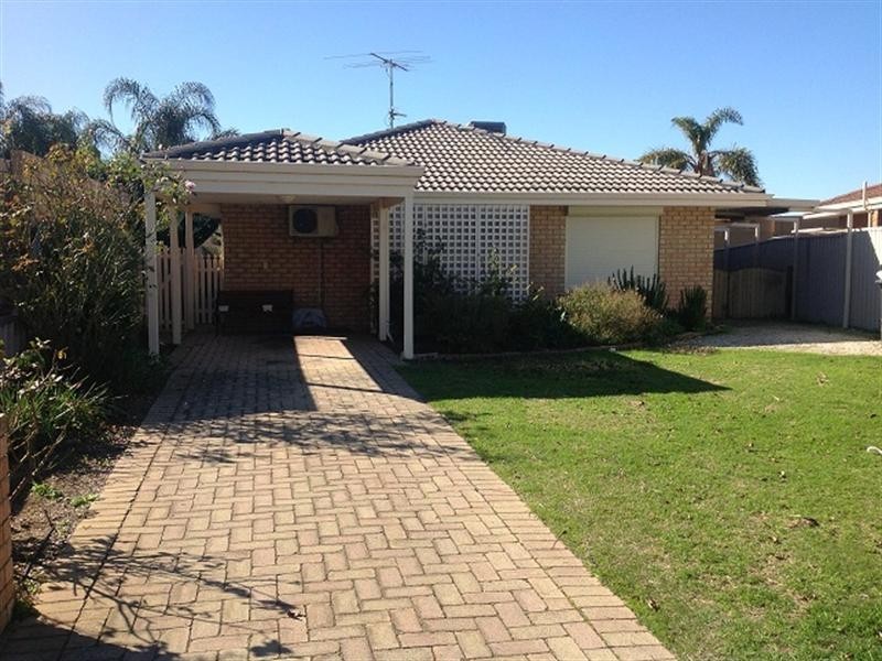 8 Bush Close, Beckenham WA 6107