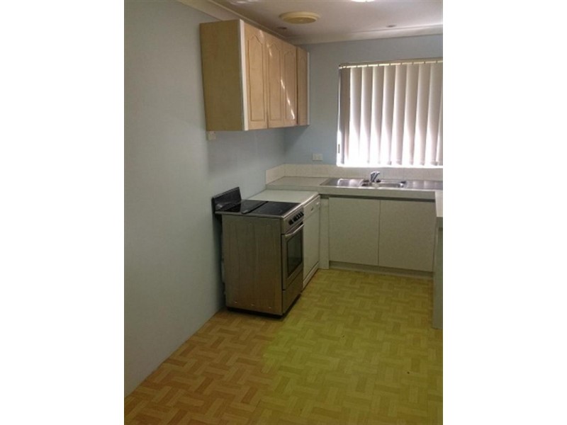 8 Bush Close, Beckenham WA 6107