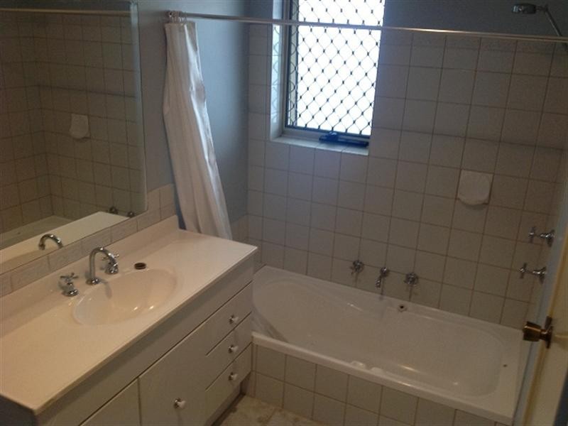 8 Bush Close, Beckenham WA 6107