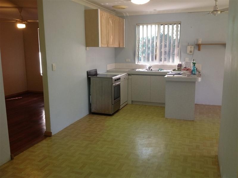 8 Bush Close, Beckenham WA 6107