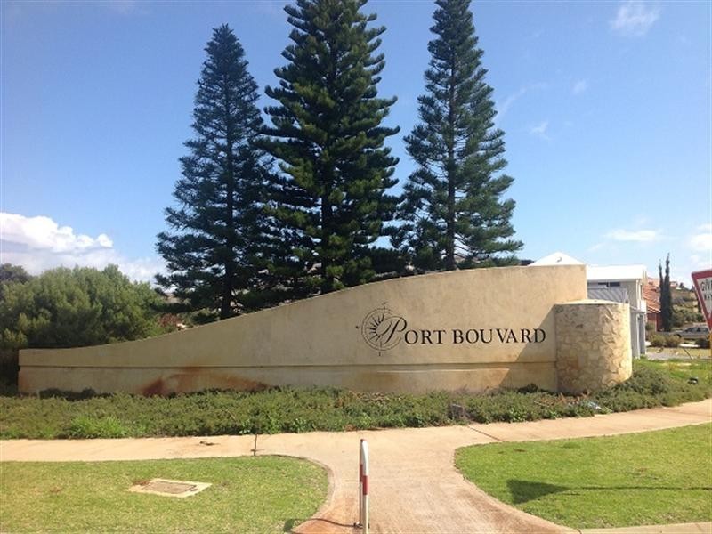 10 Endeavour Circle, Wannanup WA 6210