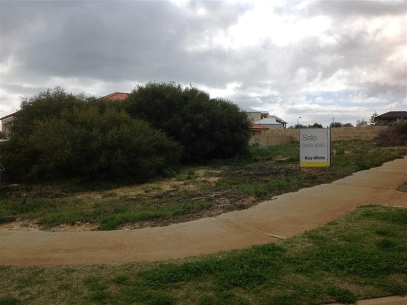 10 Endeavour Circle, Wannanup WA 6210