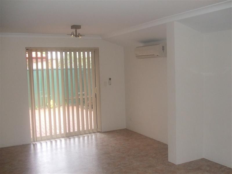 1/26 Evelyn Street, Gosnells WA 6110