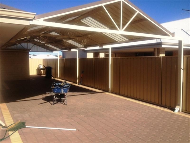 10 MANCHESTER Way, Canning Vale WA 6155