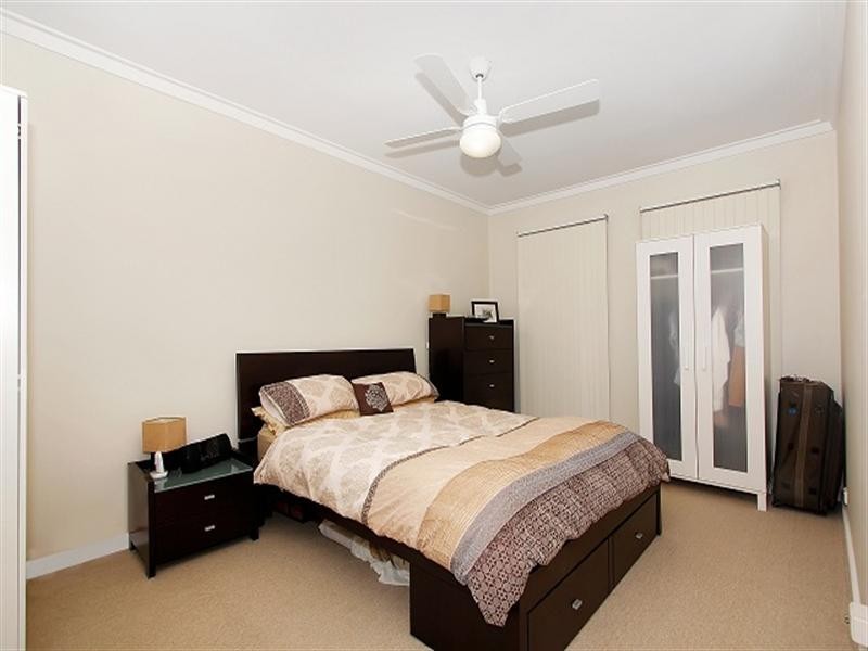 33 Ospringe Street, Gosnells WA 6110
