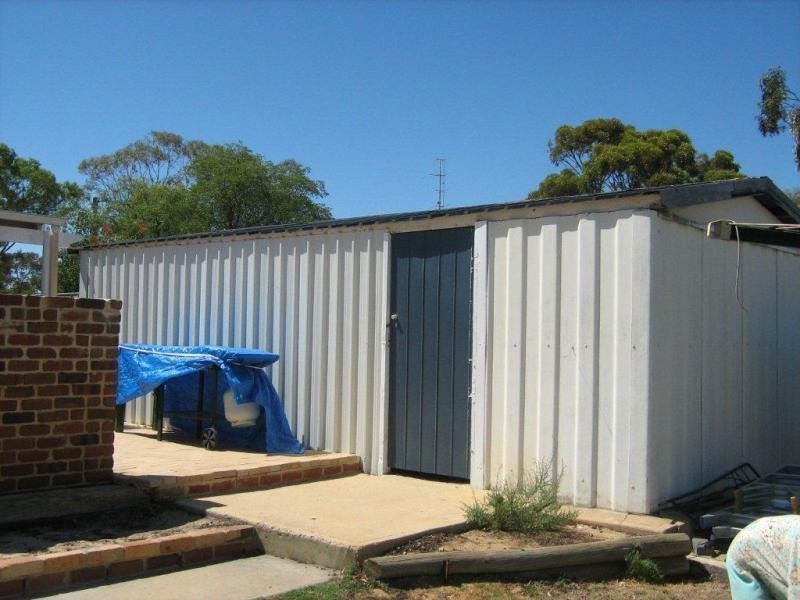 31 Smith Street, Bolgart WA 6568