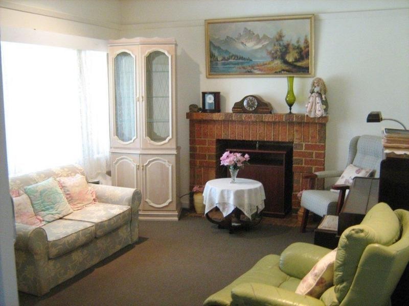 31 Smith Street, Bolgart WA 6568