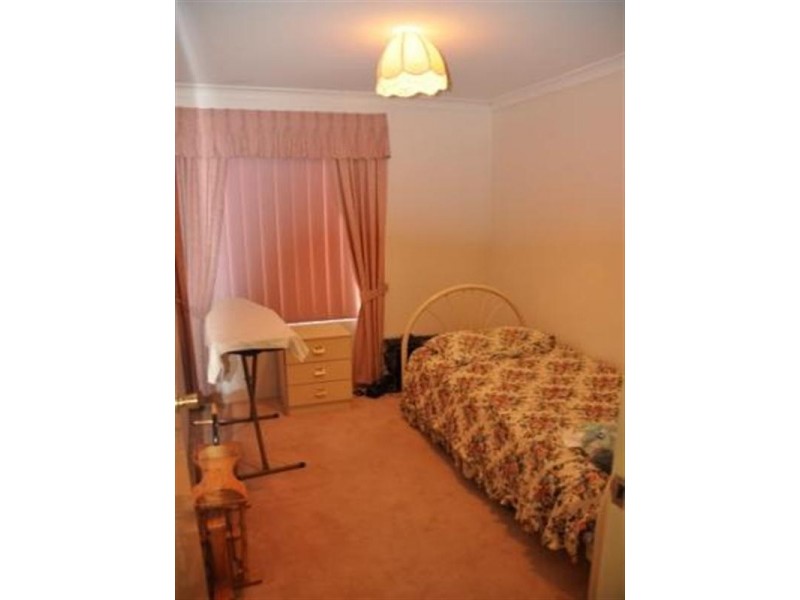 42 Fellbridge Way, Langford WA 6147