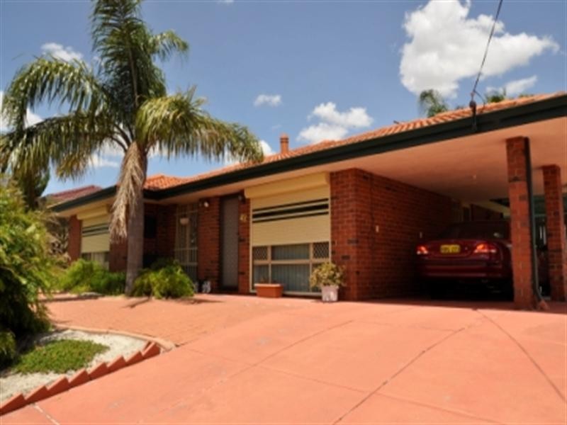 42 Fellbridge Way, Langford WA 6147