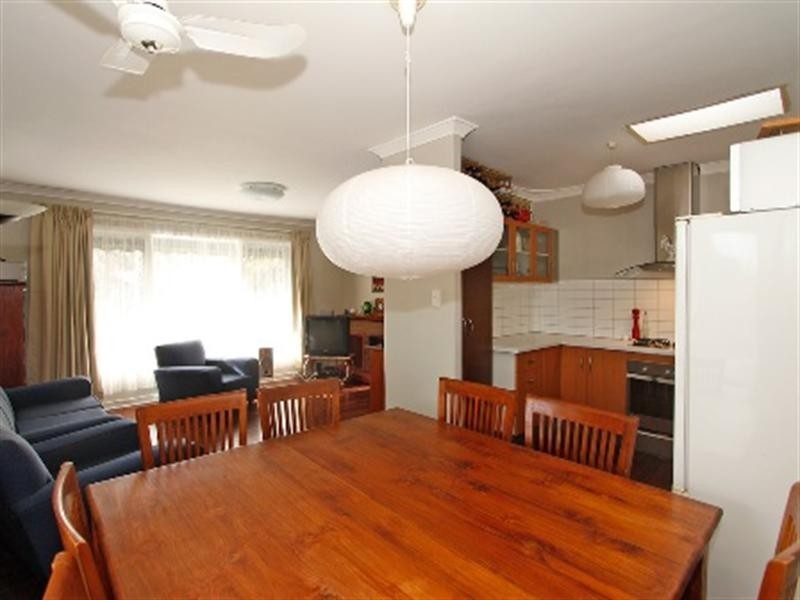 12 Elton Street, Maddington WA 6109