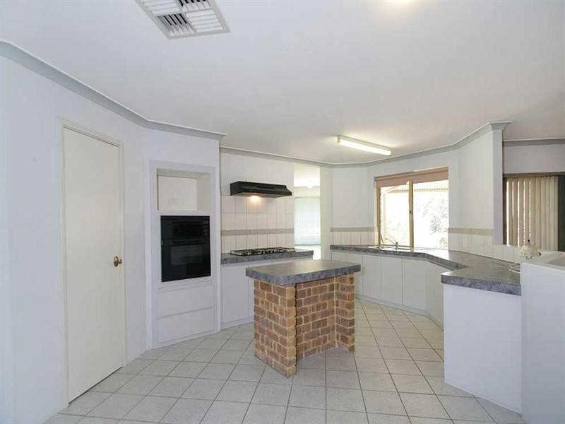 8 Fairway View, Casuarina WA 6167