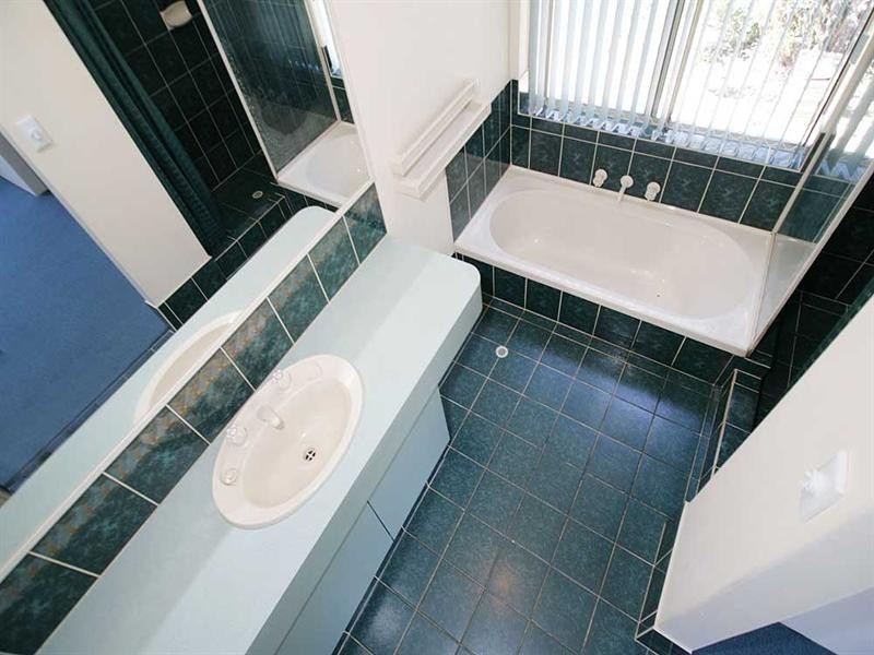 8 Fairway View, Casuarina WA 6167