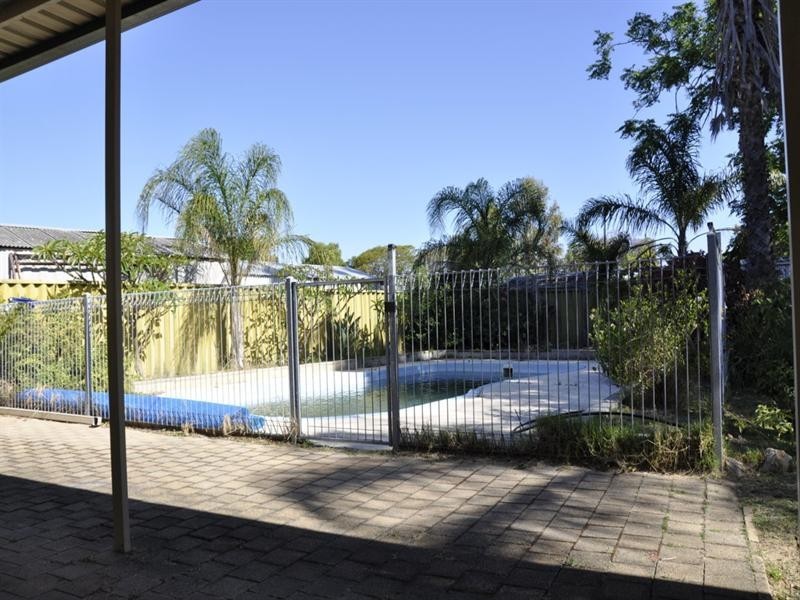 114 Fremantle Road, Gosnells WA 6110