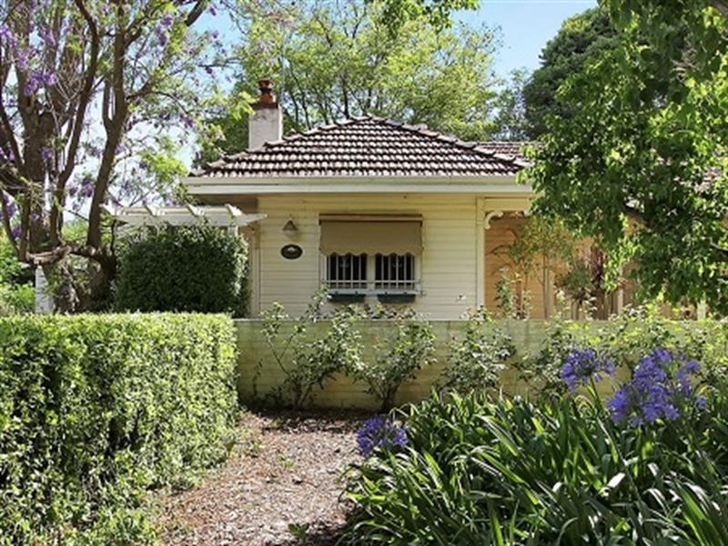 2013 Albany Highway, Maddington WA 6109