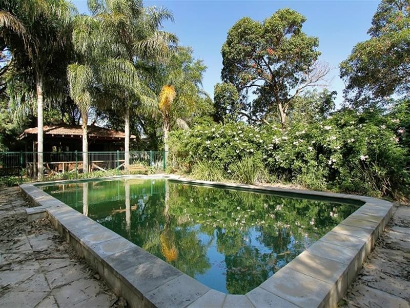 2013 Albany Highway, Maddington WA 6109