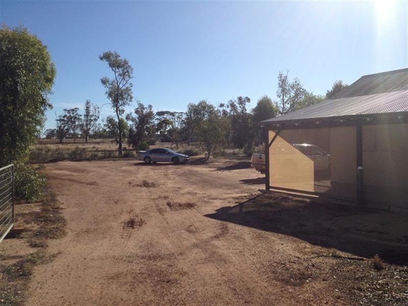 16 McConnell Street, Pithara WA 6608