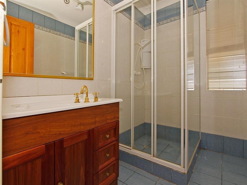 102 Eileen Street, Gosnells WA 6110