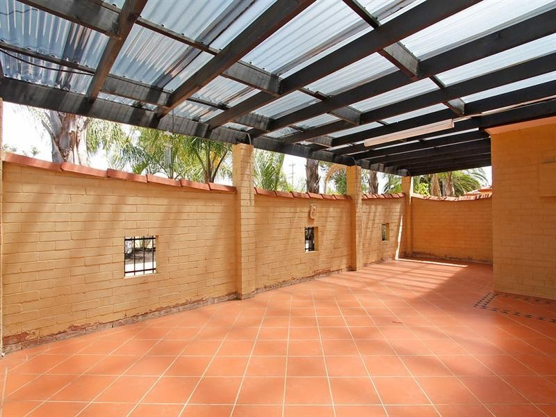 102 Eileen Street, Gosnells WA 6110