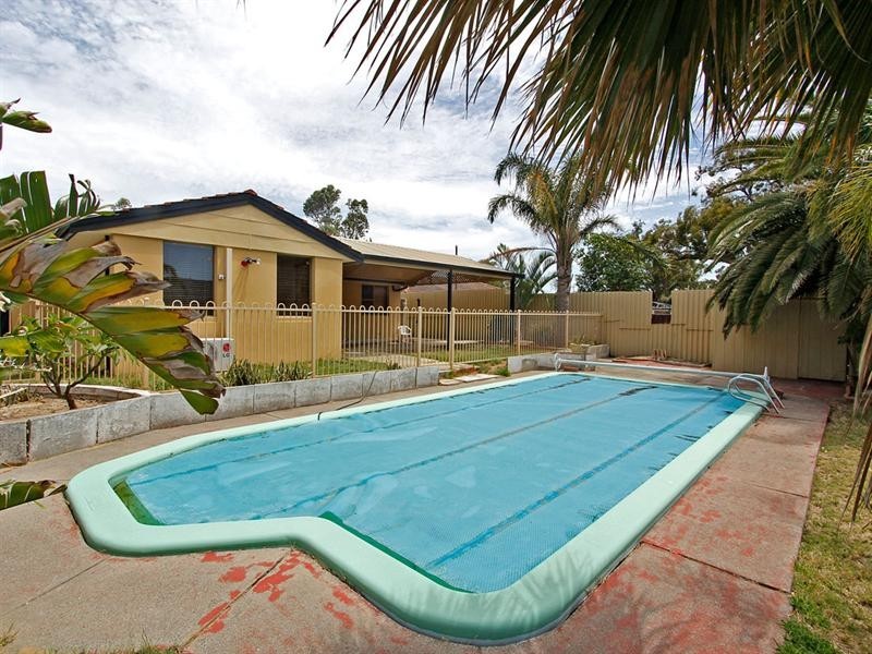 102 Eileen Street, Gosnells WA 6110