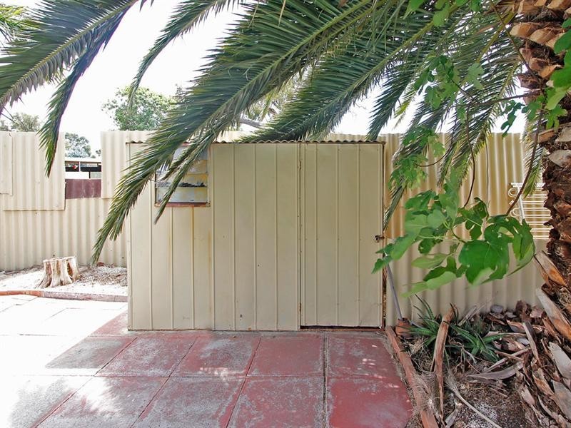 102 Eileen Street, Gosnells WA 6110