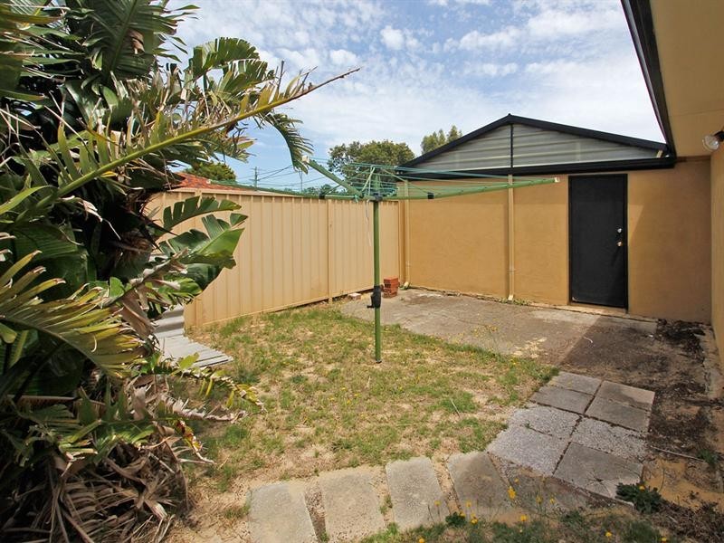 102 Eileen Street, Gosnells WA 6110