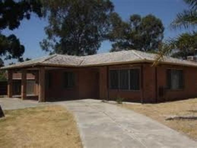 7 Rainbow Court, Gosnells WA 6110