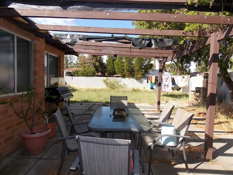 7 Rainbow Court, Gosnells WA 6110