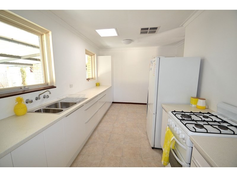 44 Risby Street, Gosnells WA 6110
