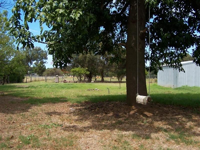 139 Attfield Street, Maddington WA 6109