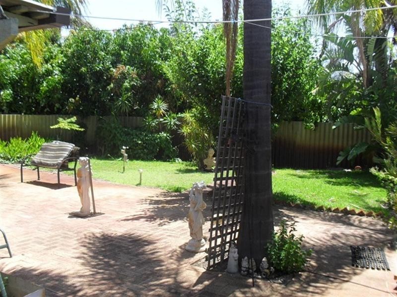 34 Astinal Drive, Gosnells WA 6110