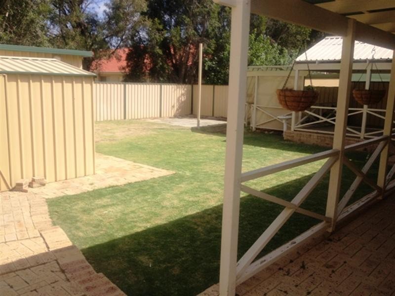 15 AKMA Court, Maddington WA 6109