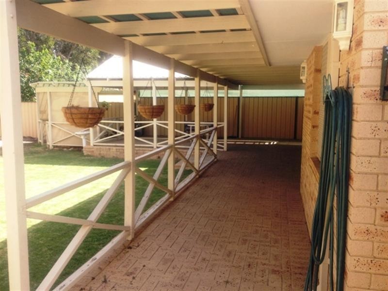 15 AKMA Court, Maddington WA 6109