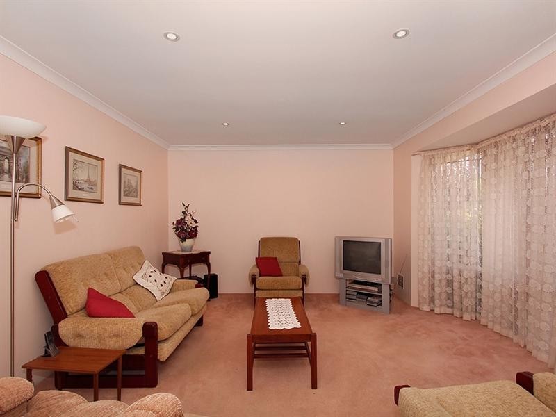 34 Towncentre Drive, Thornlie WA 6108