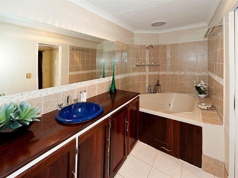 3218 Albany Highway, Mount Nasura WA 6112
