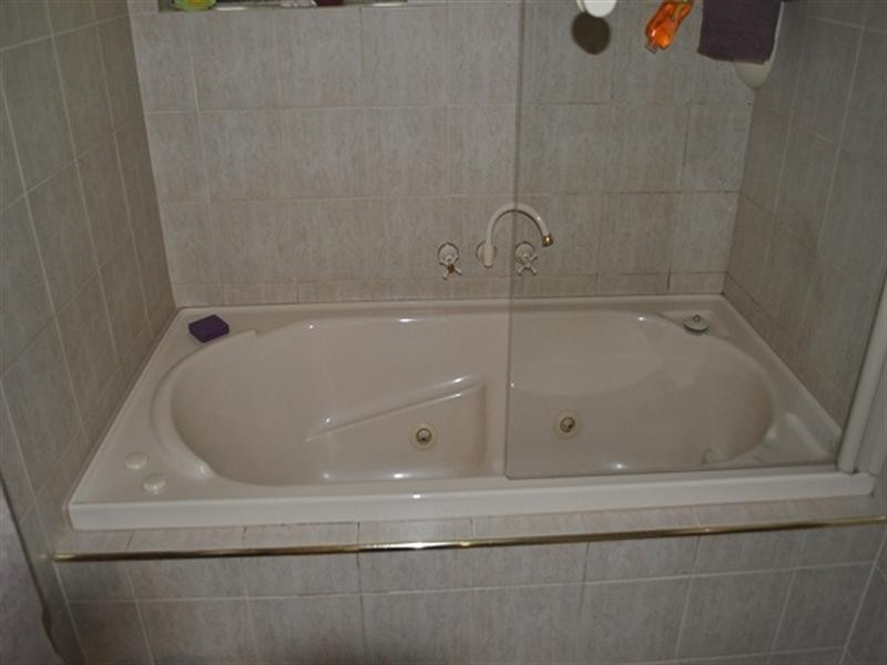 33 Coachwood Way, Maddington WA 6109