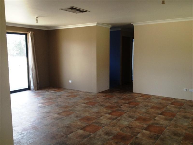76 Liddelow Road, Banjup WA 6164