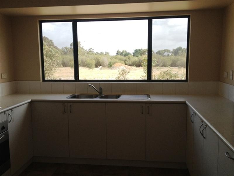 76 Liddelow Road, Banjup WA 6164