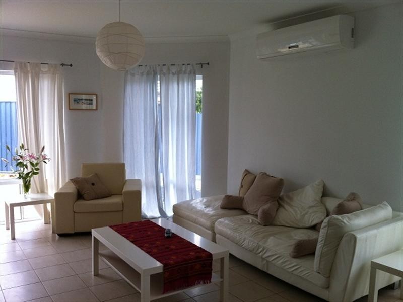 17 Gingerale Circle, Byford WA 6122