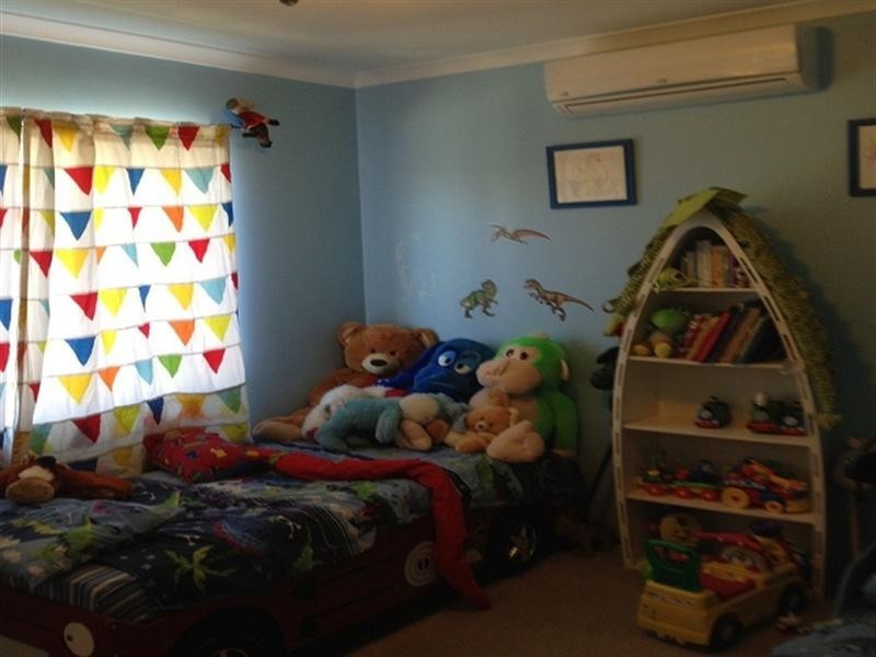 17 Gingerale Circle, Byford WA 6122