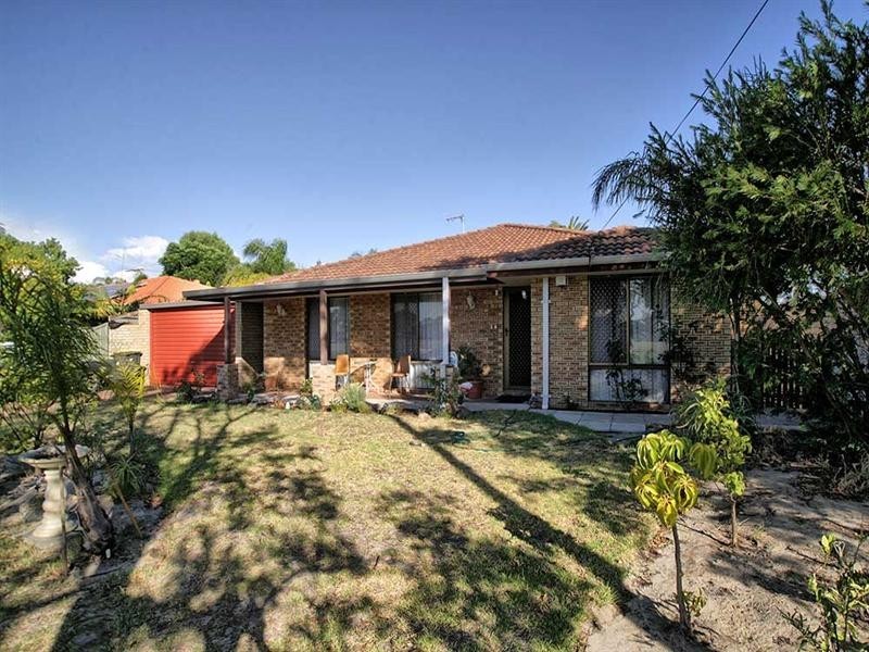 59 Greenough Way, Gosnells WA 6110